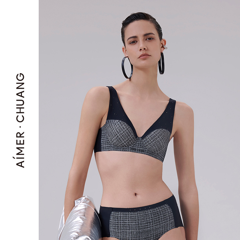 爱慕·CHUANG素纹3内衣女4/4薄模杯大罩杯大胸显小文胸CA112041