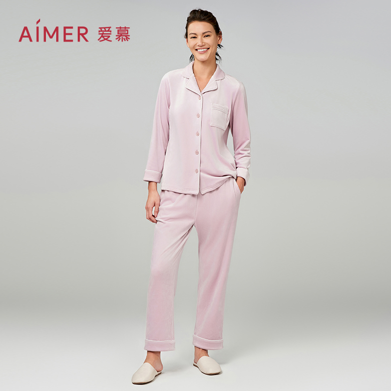 爱慕秋冬海岛绒情侣睡衣