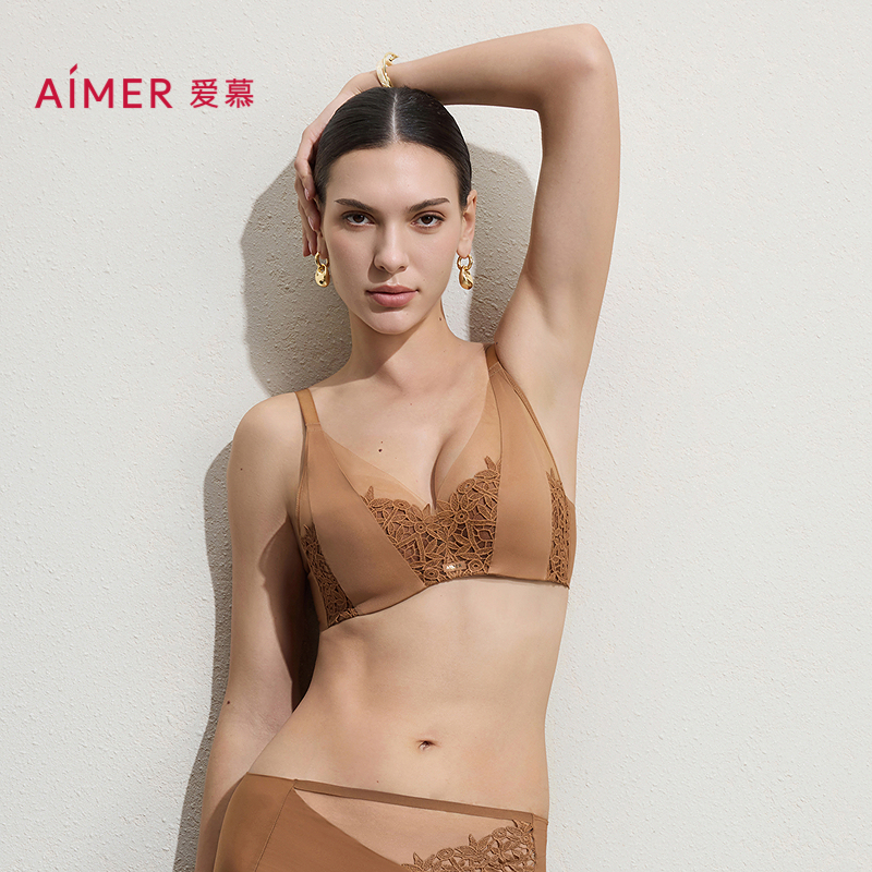 爱慕仪式贴贴内衣女4/4三明治薄模杯大胸显小文胸AM11D081