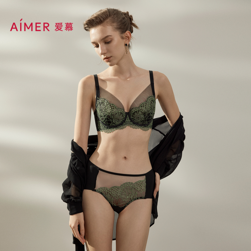 爱慕罗马秘境内裤女抗菌性感蕾丝棉质底裆中腰平角裤AM23B471