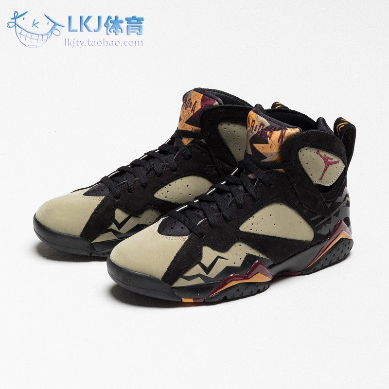 AirJordan7黑绿复古篮球鞋