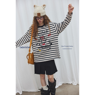 T恤女秋 100棉撞色条纹小猫刺绣长袖 晶咕白标DADATATA 条纹布蕾