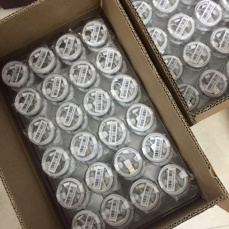 充电头安卓苹果数据线