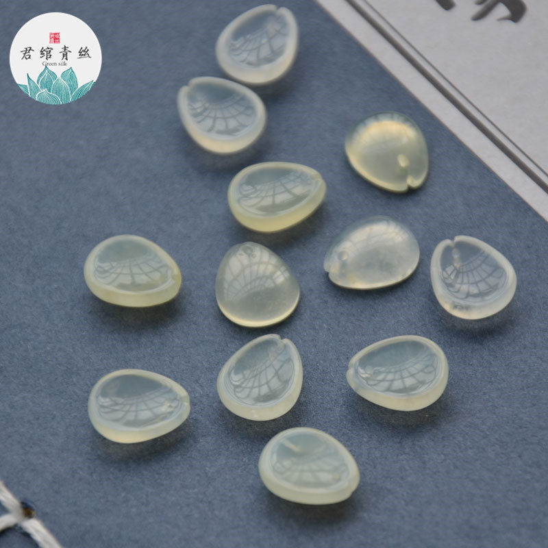 君绾青丝纯天然无优化岫玉雕刻10*12MM圆梅花瓣玉簪花饰品配件diy