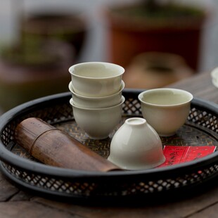 草木灰釉小茶杯品茗杯创意花边葵口杯功夫茶具仿古家用喝茶杯商用