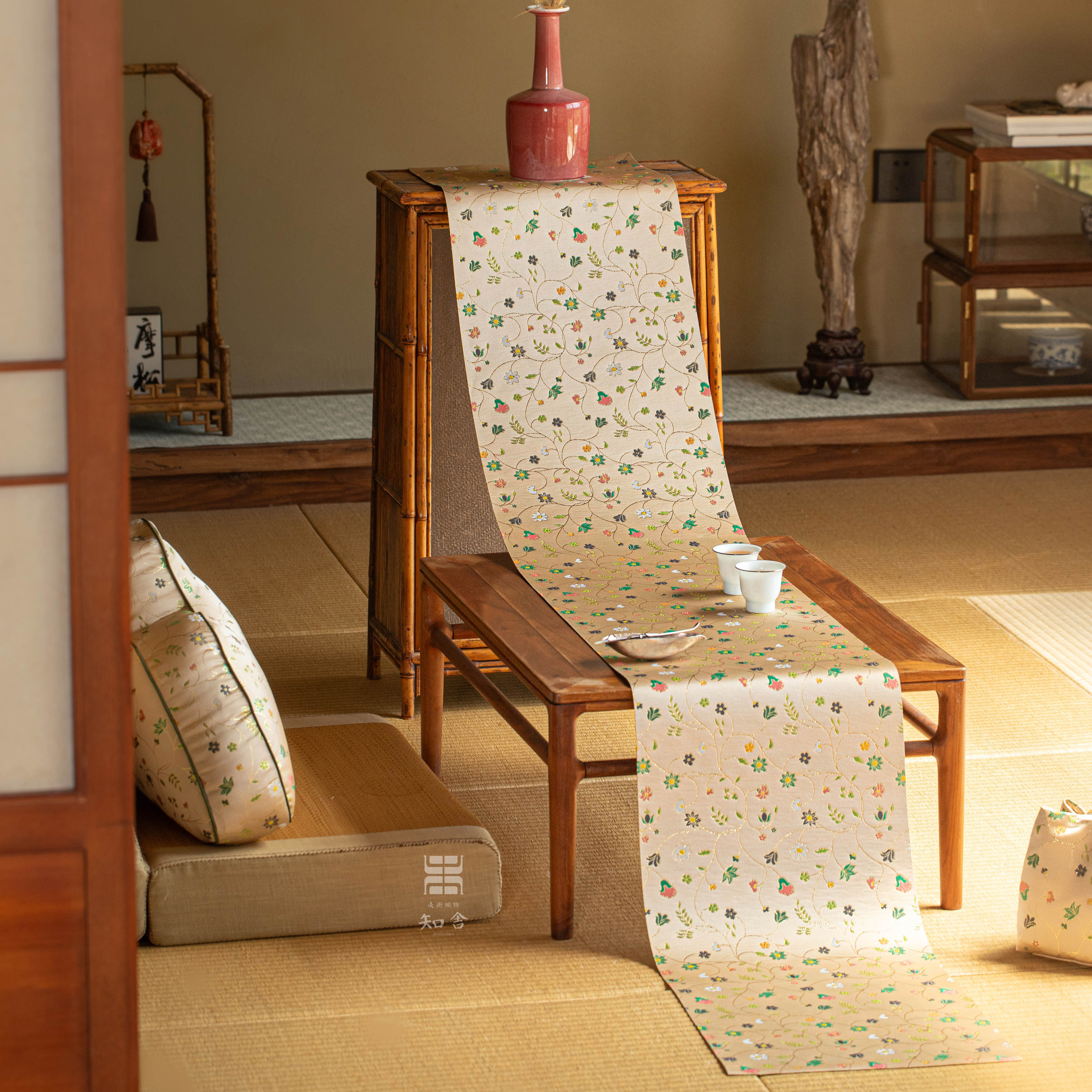 知舍·缠枝闲花纹茶席 复古 新中式轻奢 高端茶桌台布双面桌旗,居家布艺,茶席,淘宝优惠券,粉丝福利购,淘宝优惠卷