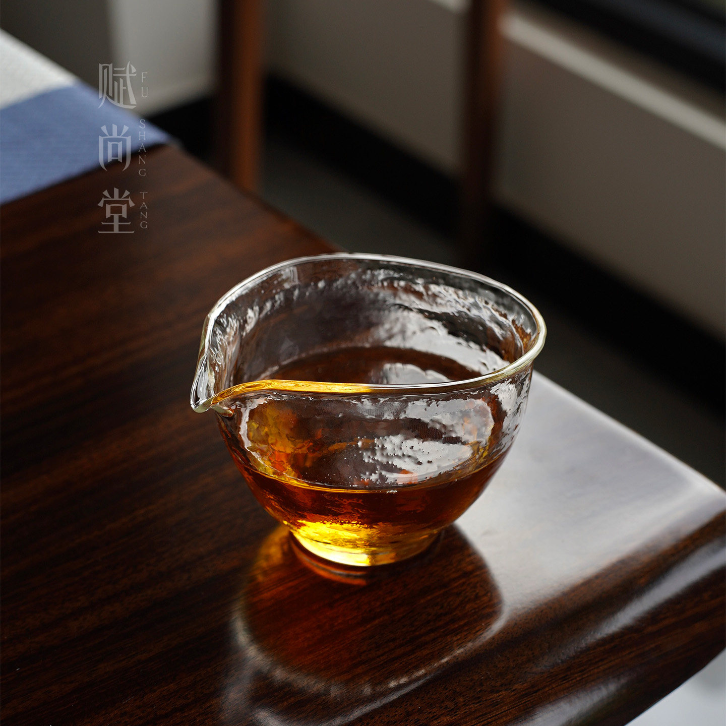 锤纹异形耐热玻璃家用日式防烫公道杯加厚纯手工新款分茶茶道,餐饮具,公道杯,淘宝优惠券,粉丝福利购,淘宝优惠卷