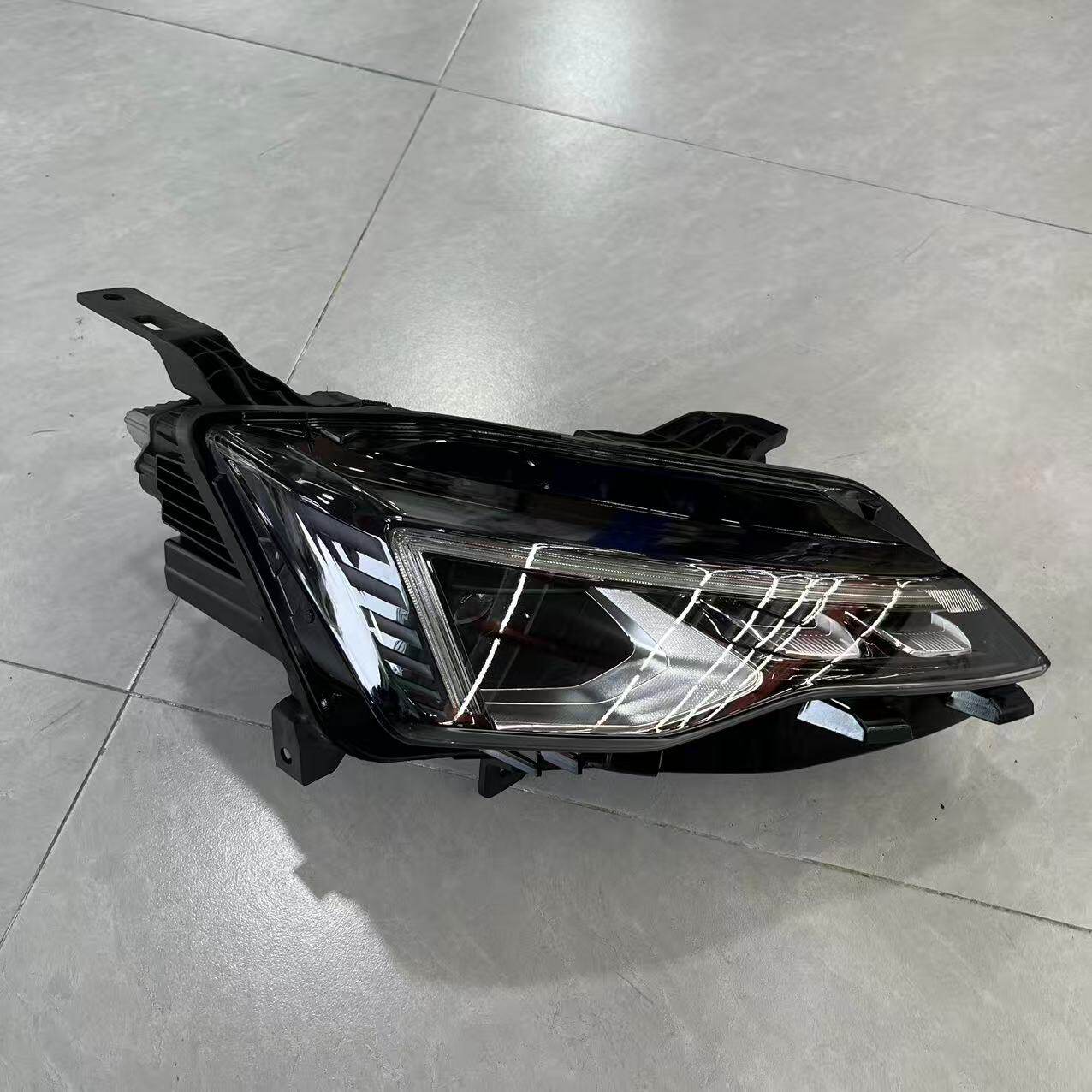 适用于威马W6 EX6 E5 EX5原厂拆车大灯总成原装LED前大灯拆车