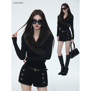 Dailyshero*古早vintage 100%羊毛”高定浮雕扣“比例感毛呢短裤