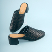 复古真皮编织一字凉鞋 夏2026新款 女外穿镂空透气女鞋 粗跟包头拖鞋