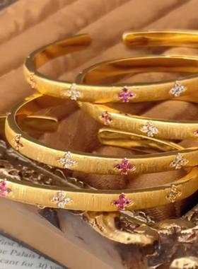 小红书爆款拉丝四叶草手镯