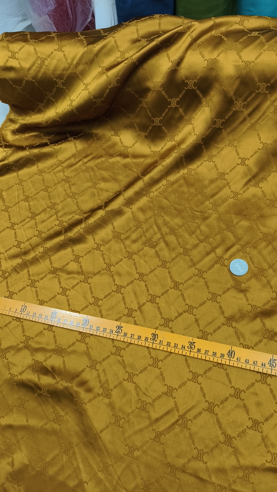 真丝提花素绉缎100%桑蚕丝面料制衣面料衬衣连衣裙手工diy布料