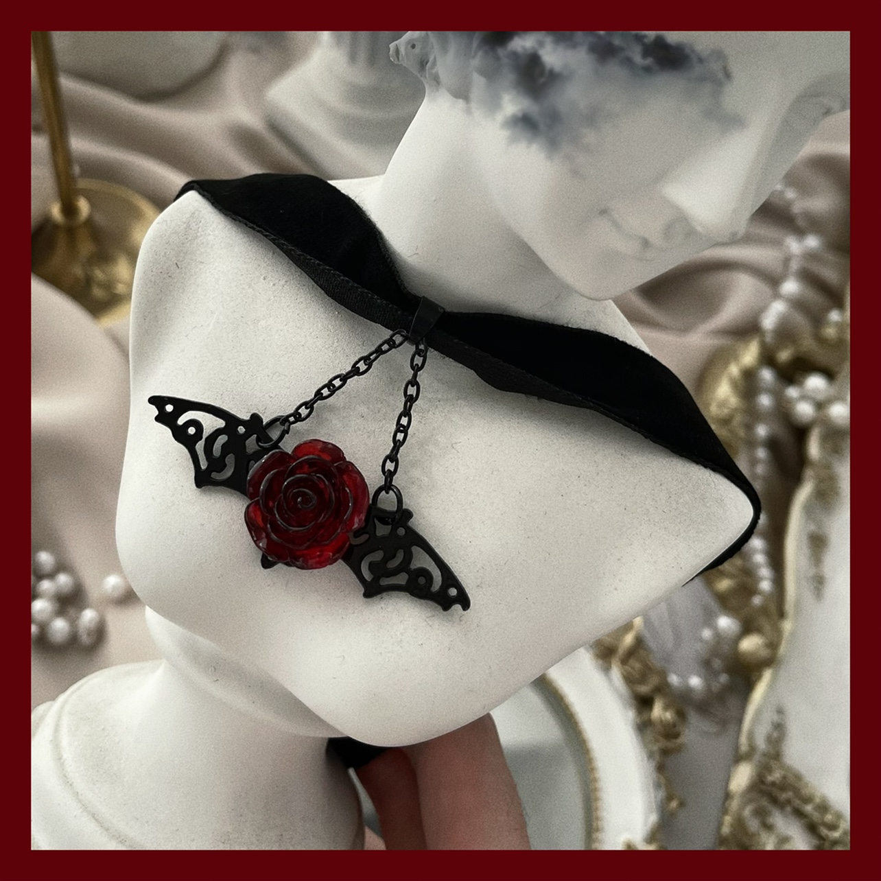 沉默蝙蝠与红玫瑰丝绒choker