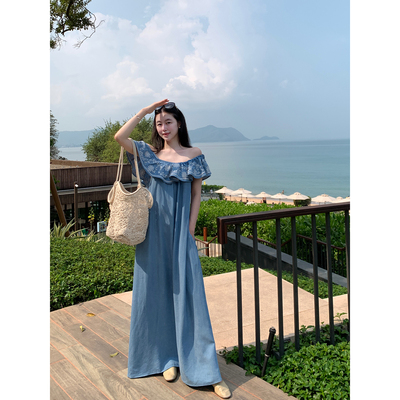 Floating 牛仔蓝刺绣花边一字领设计感天丝连衣裙女度假风长裙