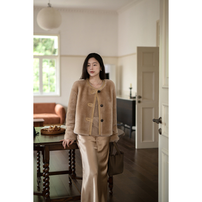 Floating 美丽奴羊毛皮草女秋冬皮毛一体高定短款拼接皮气质外套