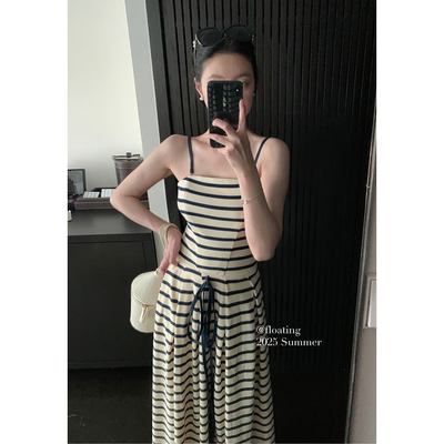 Floating 藏蓝条纹奶黄底vintage感鱼骨吊带长裙女文艺度假连衣裙