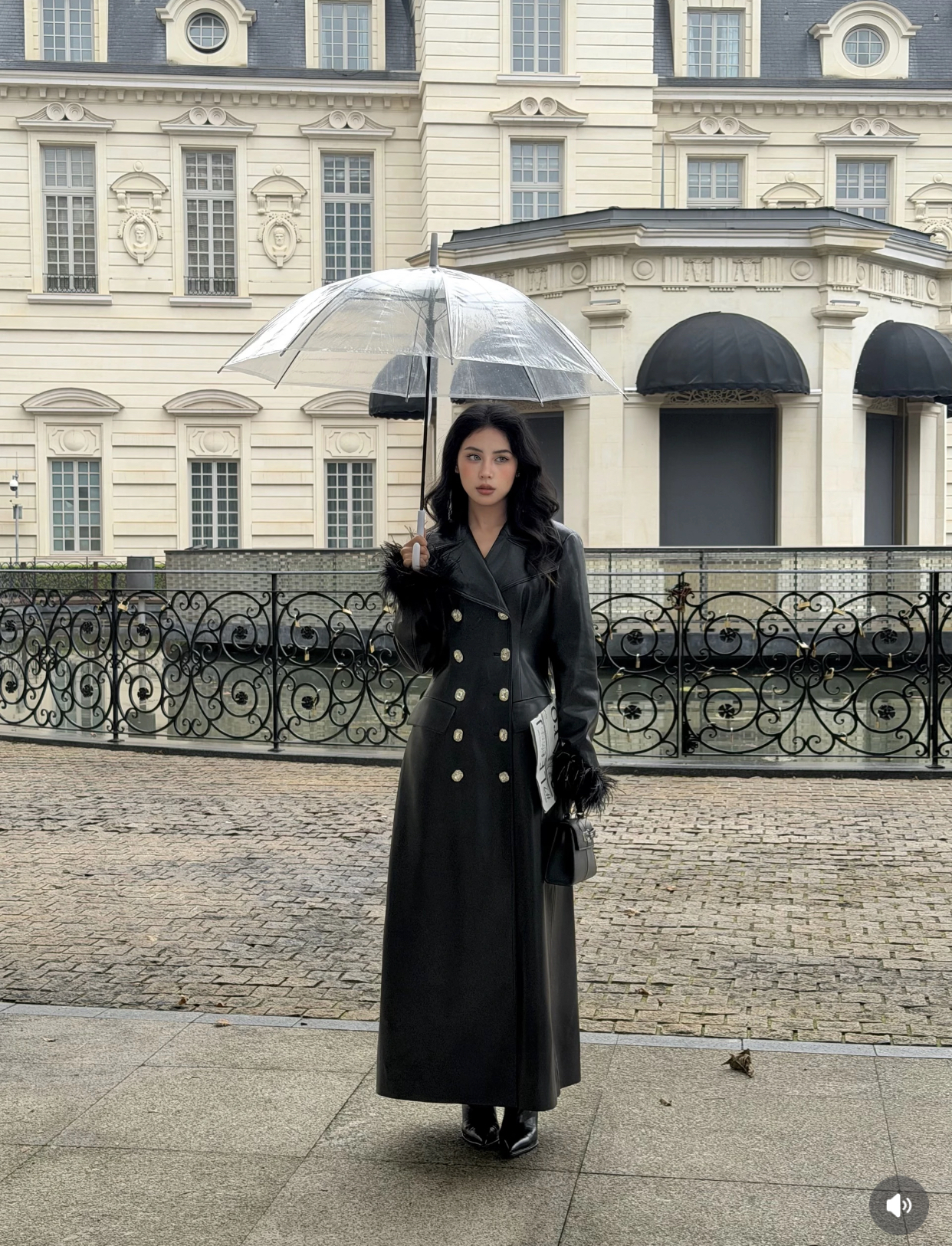 法式2025复古秋冬新款黑色pu皮酷酷气质西装领时尚风衣长皮衣外套