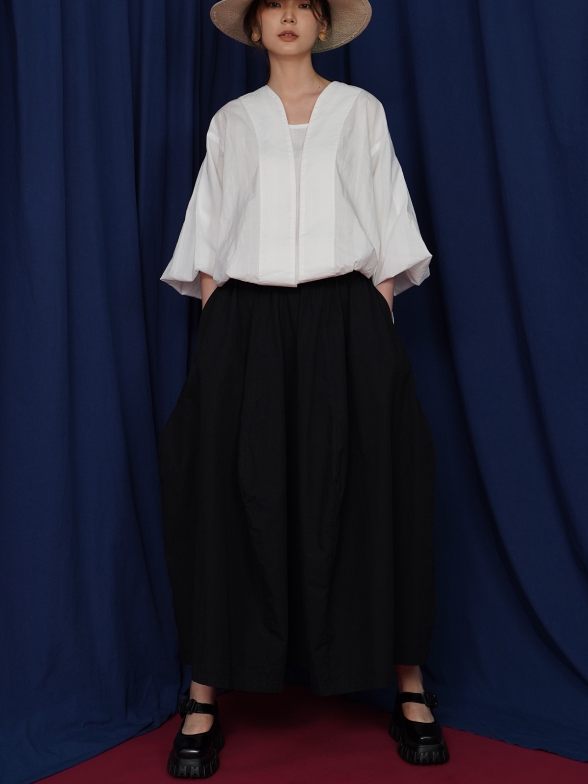彡川里中长裙宽松六瓣花苞半裙