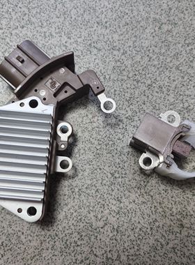 适用长安逸动新悦翔CS25 CS35 CS55欧诺1.3发电机调节器碳刷架