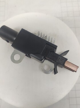 适用长城哈弗H4全新哈弗H6酷派哈弗F5 F7 4B15 发电机调节器