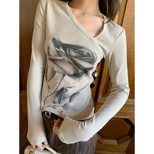 THEIRS 重工艺术印花玫瑰花朵不对称斜领连肩袖修身长袖印花T恤女