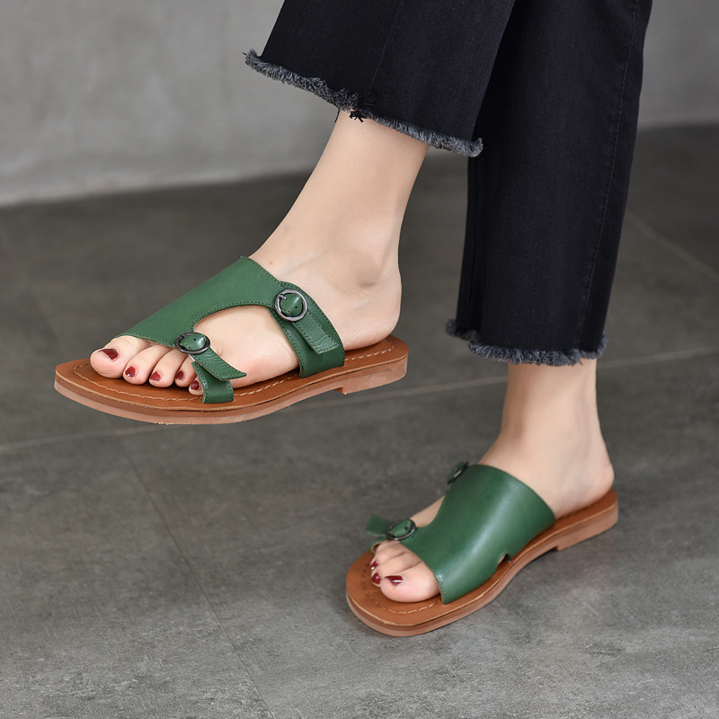 拖鞋女外穿皮带扣镂空软底凉拖真皮露趾女士拖鞋