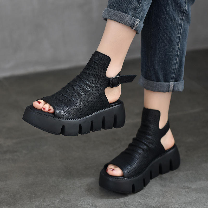 夏季鱼嘴洞洞鞋厚底松糕跟真皮女凉鞋 新款罗马后空高帮凉鞋女