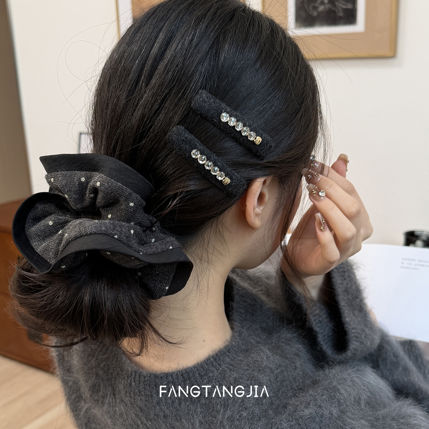 复古水钻珍珠毛呢侧边刘海发夹