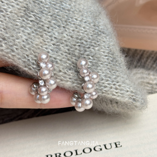 女 爆款 方糖家 温柔曼塔玫瑰珍珠花簇弧形耳环轻奢高级感2026新款