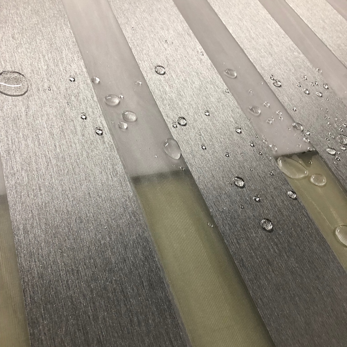 百叶免打孔定制升降防水拉式卷帘