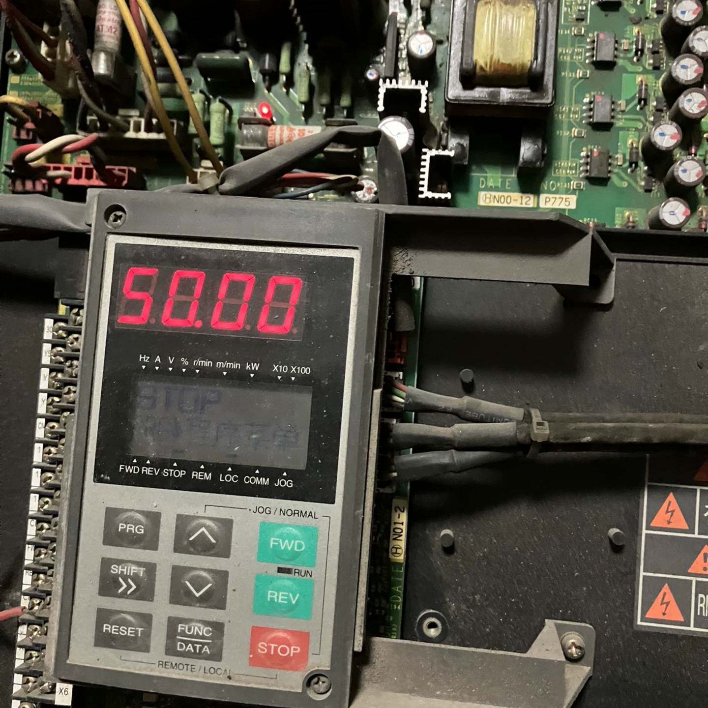 议价变频器P11-75KW。功其它元器件