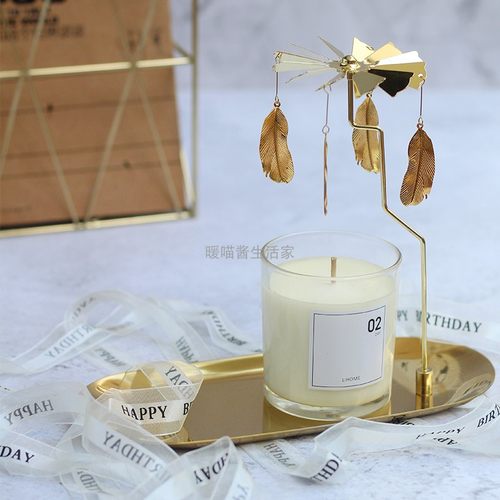 磁吸款梦幻风转动北欧香薰蜡烛