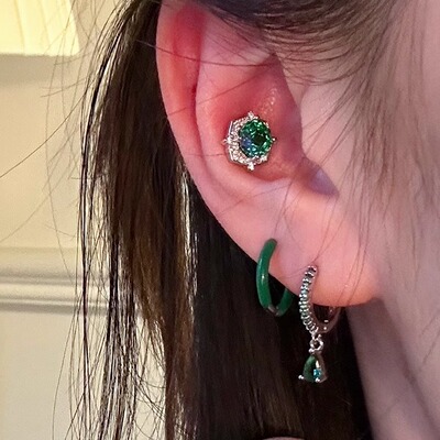 超显白绿色玫瑰切耳骨钉医用钛钢平底睡觉免摘耳蜗钉养耳洞耳钉女