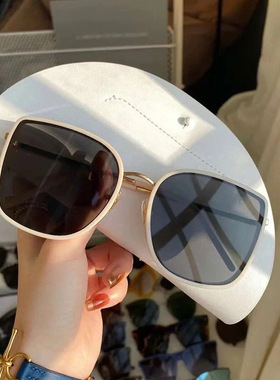 偏光镜女防紫外线猫眼形时尚