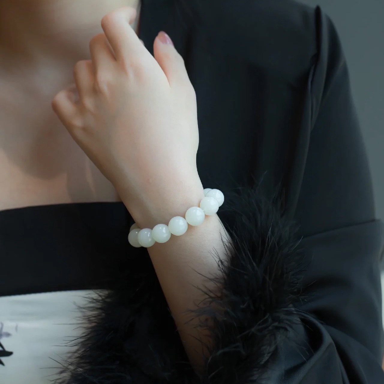 新疆和田玉手串高端精品白玉手链米达料单圈手串气质和田玉手链