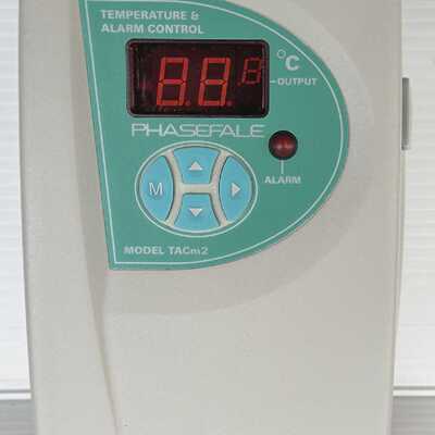 Phasefale TACm2 240V 20A Freezer Coolroom Thermostat  Contro
