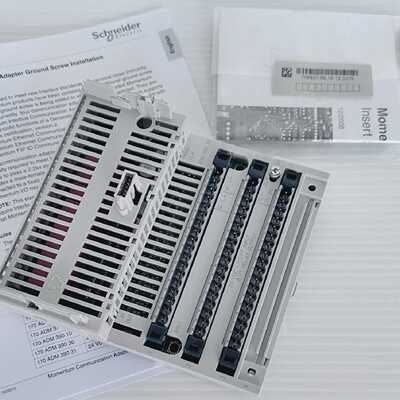 Schneider 170ADM39030 Input Output Module 10DI 24VDC8 Relay