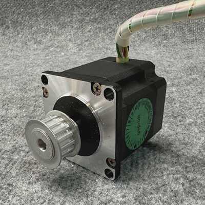 NanotecMunich  STEPPING MOTOR  ST5718M3008KASY1
