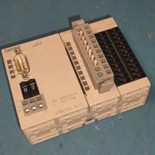 Lenze  EPMT830  DIO 8xDC24V 1A 2x11 pol.