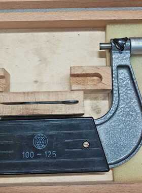Roch France 100125mm Outside Micrometer  Calibrated thru 202