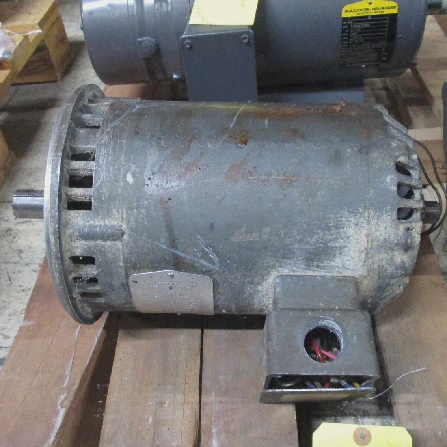 Baldor交流电机VBM3211T3HP1725RPM230460V8.64.3A182TC车架二手
