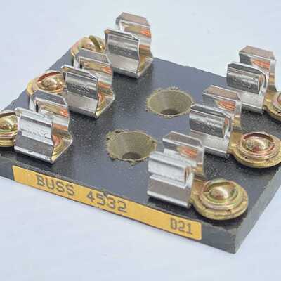 Beechcraft 4532 Fuse Holder Block suit Baron Bonanza *NEW* T