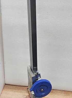 Mitutoyo 570302 HDSH30C ABSOLUTE Digimatic Height Gage