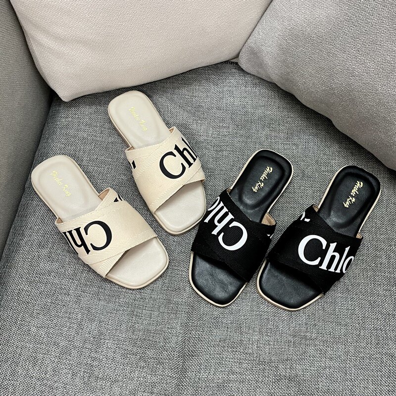 网红女童拖鞋外穿夏季新款时尚软底防滑露趾沙滩鞋休闲亲子凉拖鞋