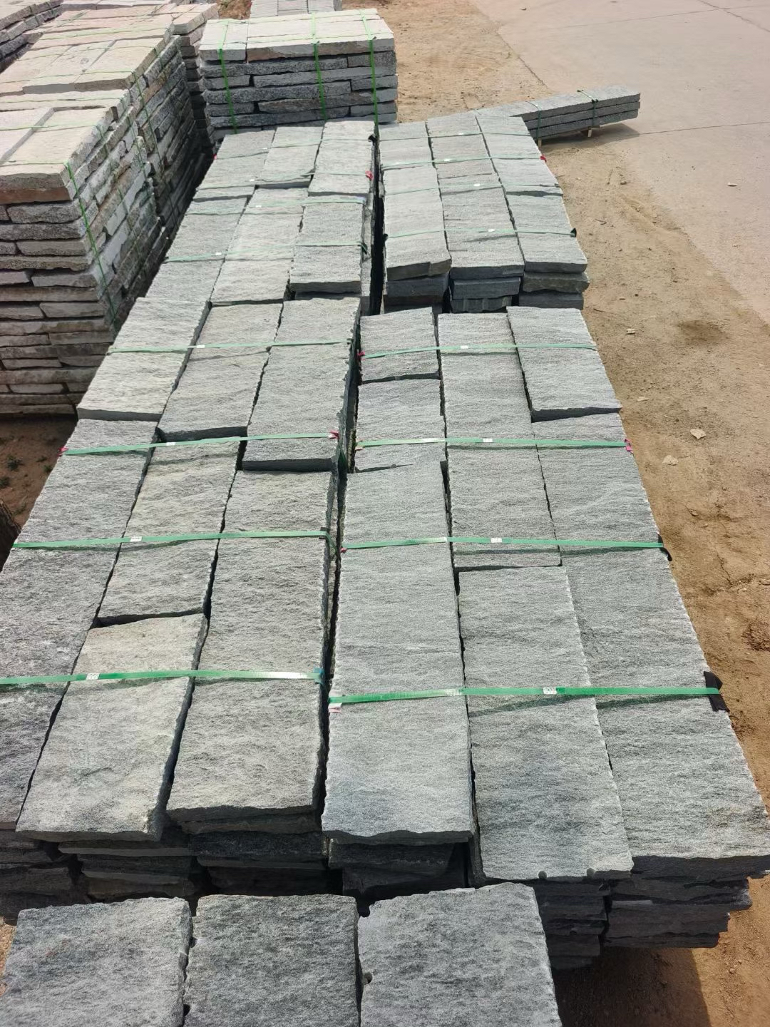老石板铺路石老旧石条天然花岗岩仿古做旧台阶踏步石青石铺地石板
