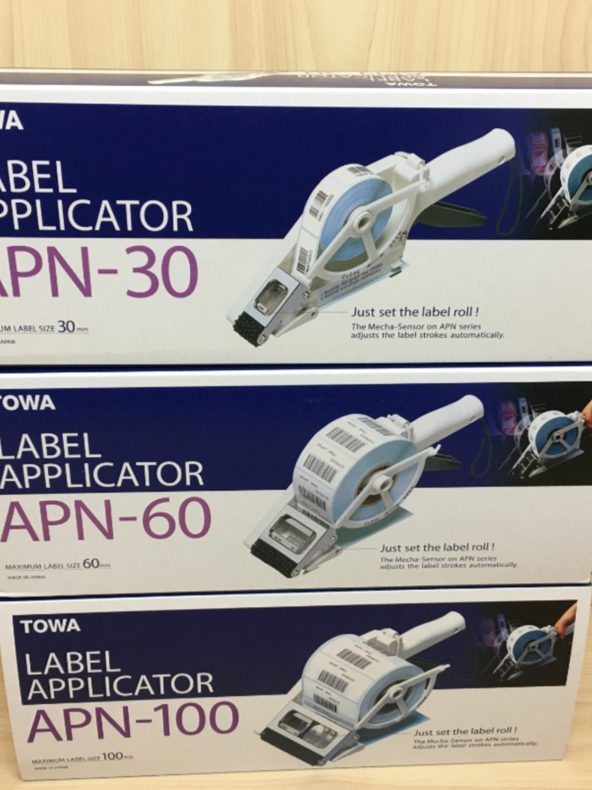 不干胶标签机贴标机TOWAAPN-30