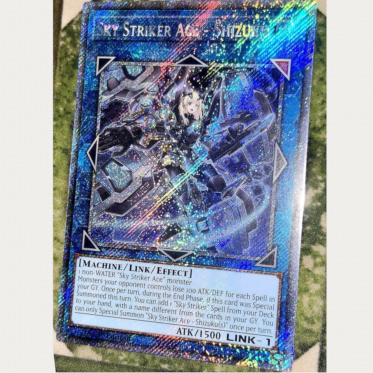 闪卡SkyStrikerAce-Shizuku