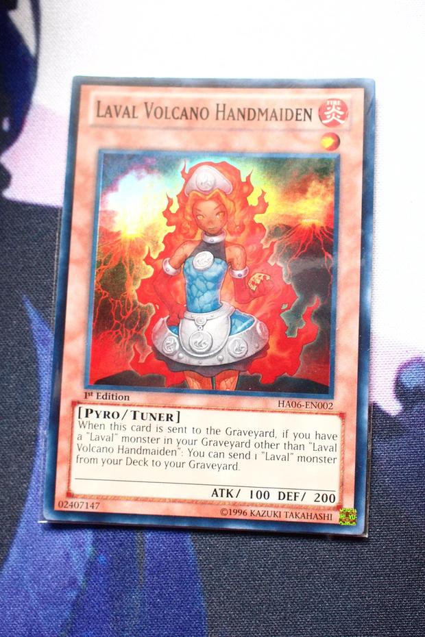 美英一刷熔岩火山侍女特价游戏王