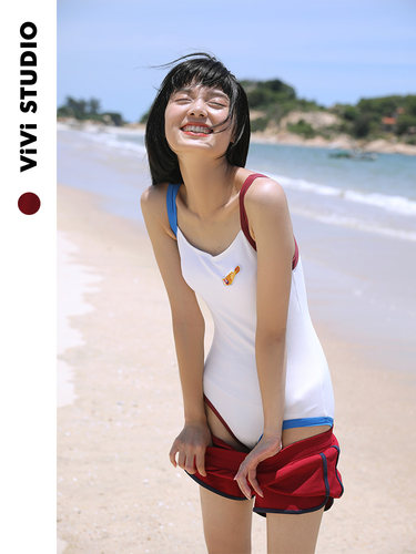 vivistudio/日系复古女分体泳衣