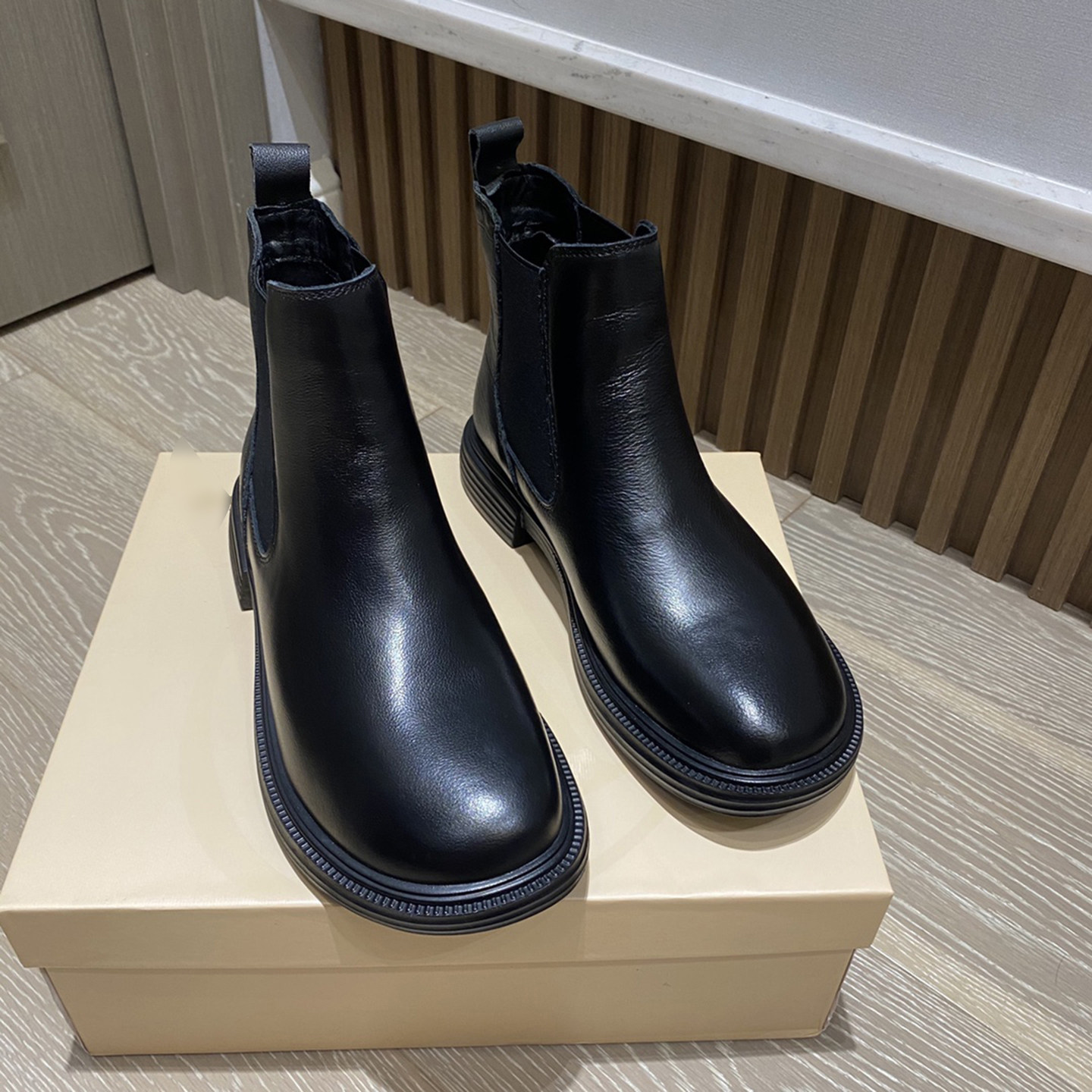 断码清仓捡漏~秋冬女士英伦短筒马丁靴真皮侧拉链系带牛皮短靴,女鞋,马丁靴,淘宝优惠券,粉丝福利购,淘宝优惠卷